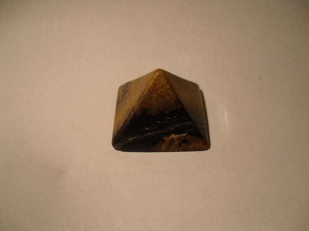 Энергия камней № 39 Яшма Пикассо (пирамида) фото, обсуждение